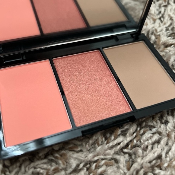 Phase Zero Makeup: Blush & Bronzer Trio - Picture 6 of 9